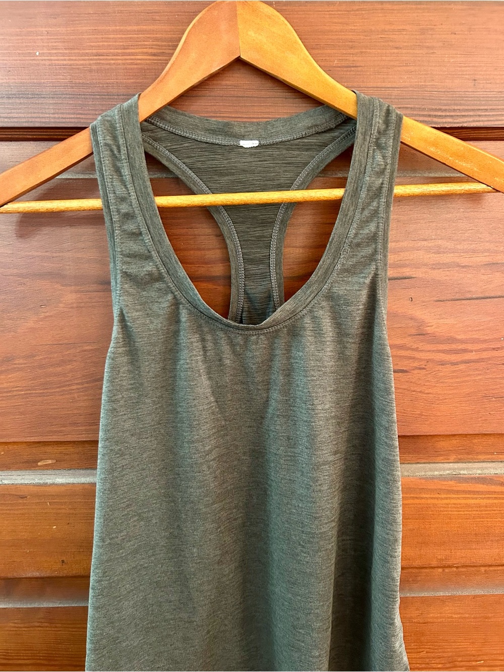 Vuori Women’s Lux Performance Charcoal Gray Racerback Tank Top - Picture 3 of 7